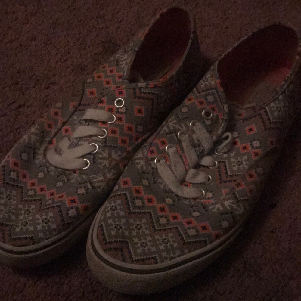 Aeropostale sneakers